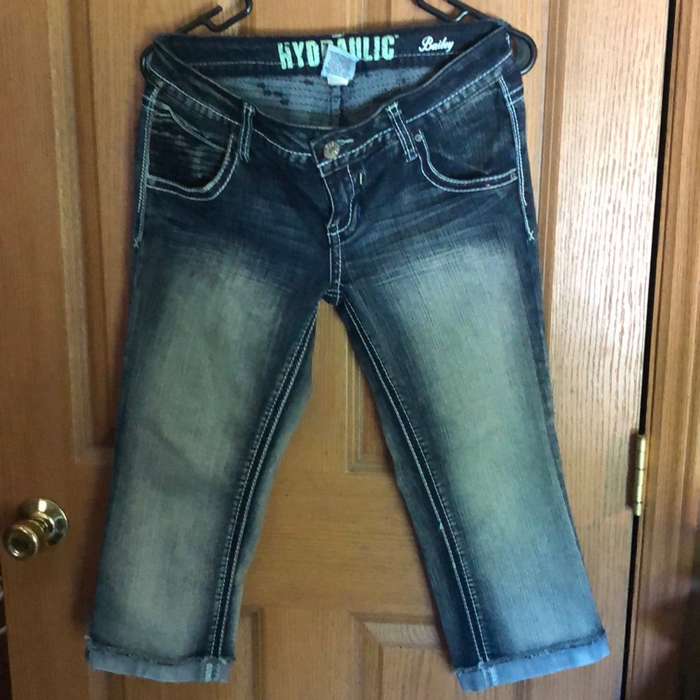 Hydraulic brand denim capris